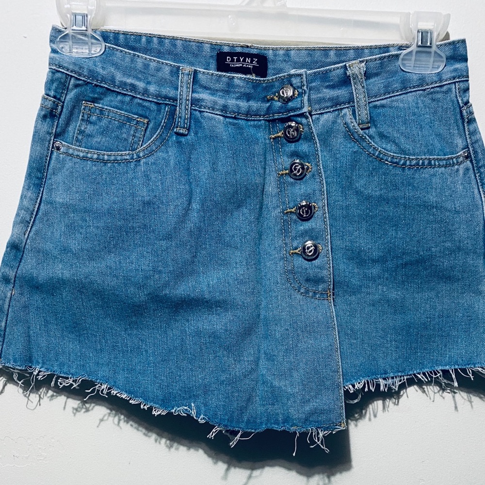 Jean skort